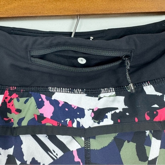 Lululemon Speed Short Pop Cut Boom Juice Multi Black Women’s Size 8 - Picture 6 of 15